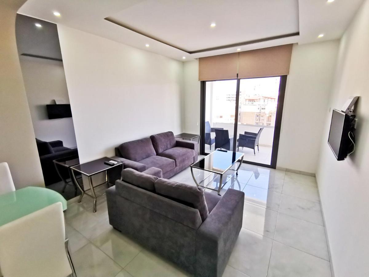 Sunny Daze Seaview Apartment Larnaca Exterior photo